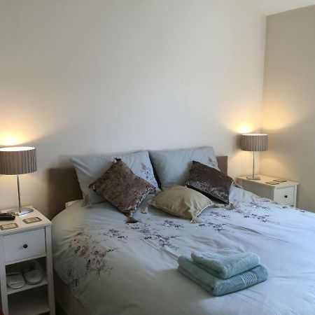 Canterbury Cottage Престатин Екстериор снимка